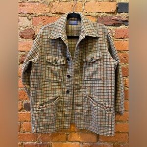 Size L Women’s Vintage Pendleton 100% Wool Coat